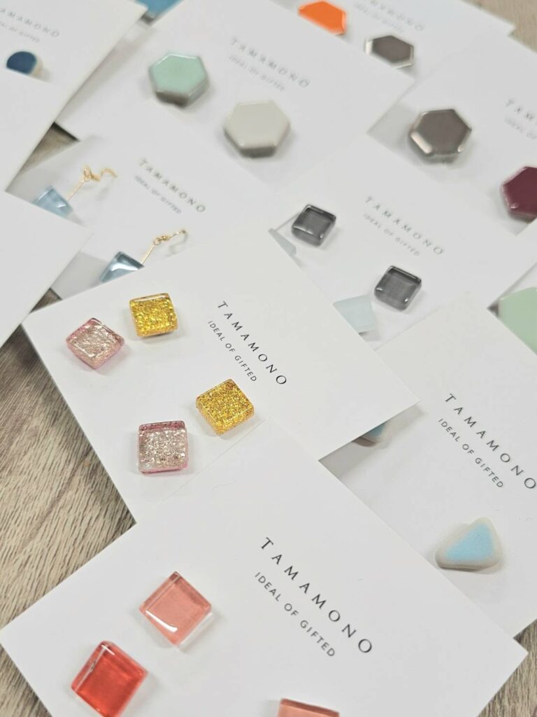 TAMAMONO ガラスタイルピアス