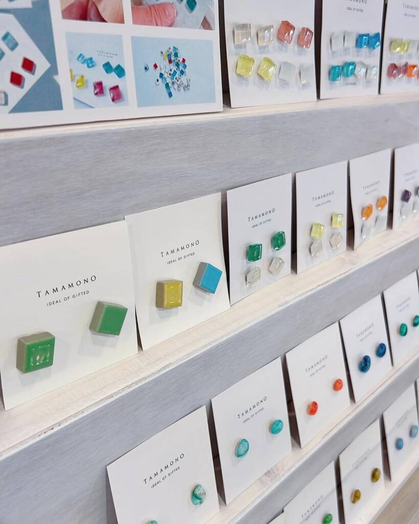 TAMAMONO ガラスタイルピアス・美濃焼ピアス・アルコールインクアートピアス